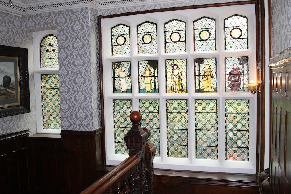 Oakwood Hall Hotel Bingley Esterno foto