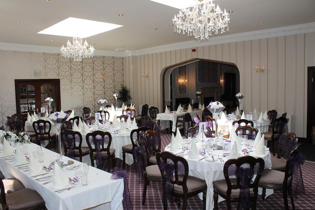 Oakwood Hall Hotel Bingley Esterno foto